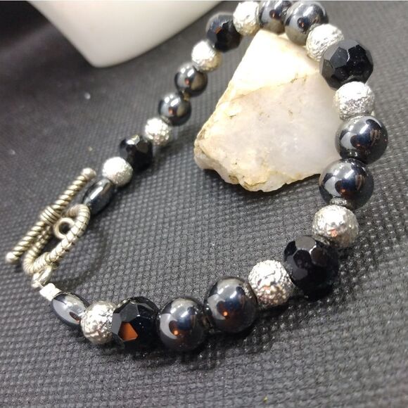Crystal ball and black beaded‎ bracelet w silver toggle clasp B0440 - Picture 3 of 3